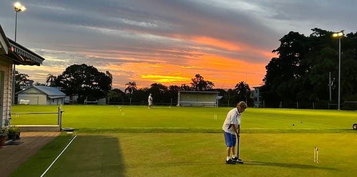 Tuesday evening croquet welcomes new players to Stephens, plus one more from Stephens